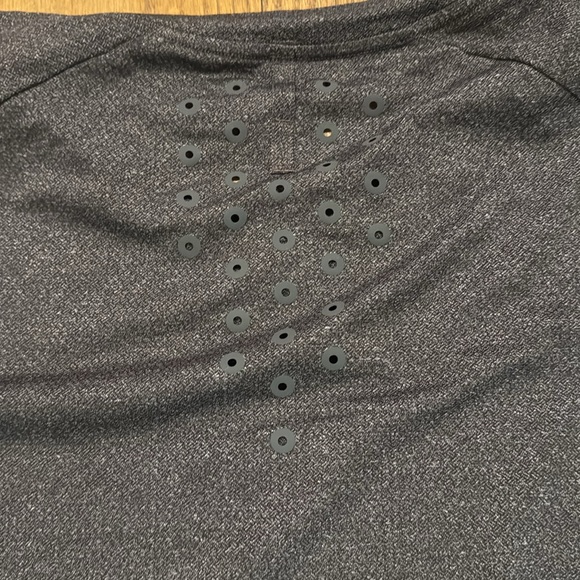 Lululemon Textured Training Shirt XXL - Picture 3 of 3